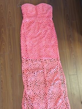 Daisy Coral Rosette Crochet Lace Strapless Maxi Dress Size 4